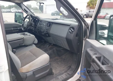 2013 Ford F-250 Xl из США, поврежденный, VIN 1FT7W2B65DEA90216